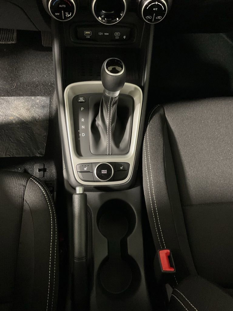 New 2026 Hyundai Venue SEL FWD image 30