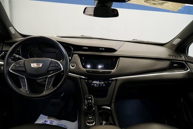 Certified 2022 Cadillac XT5 Premium Luxury image 13