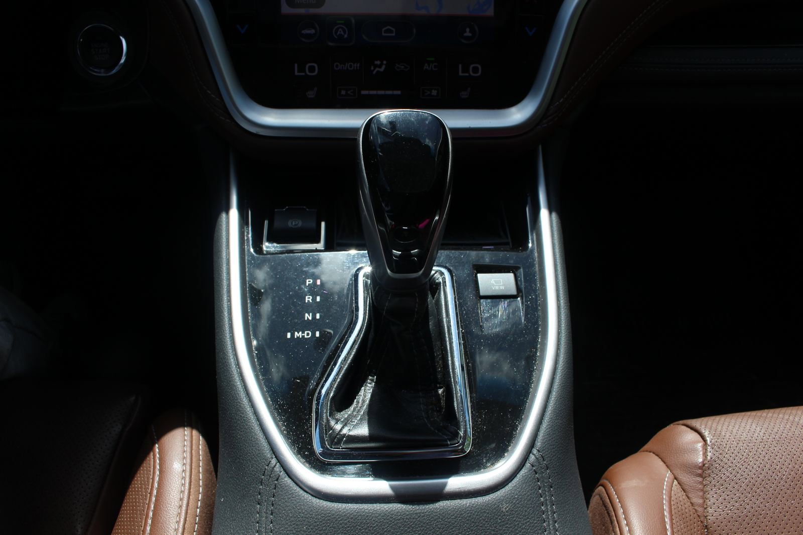 Used 2020 Subaru Outback Touring w/ Popular Package #2 image 32