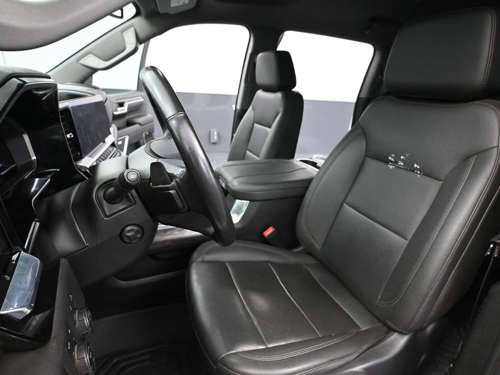 Used 2023 Chevrolet Silverado 1500 LTZ w/ LTZ Convenience Package II image 28