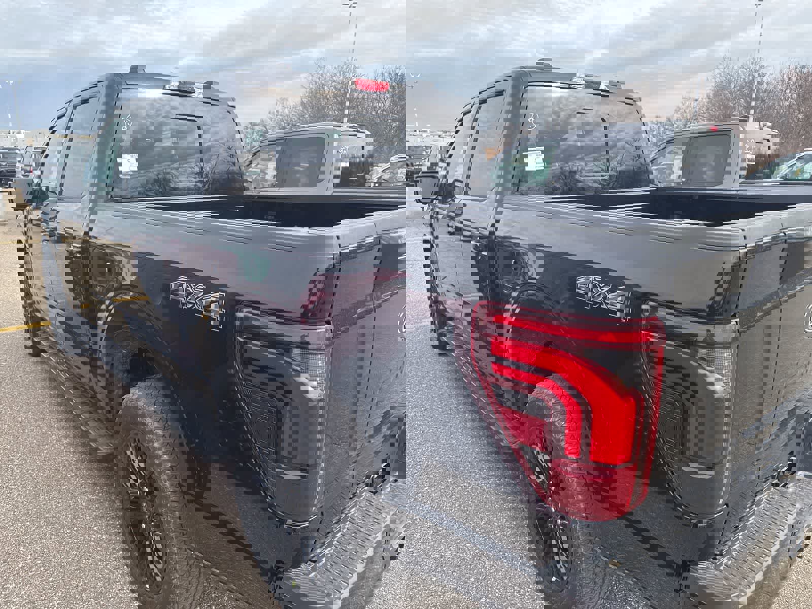 New 2026 Ford F150 Lariat w/ Equipment Group 502A High image 25