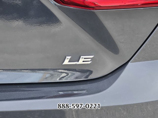 Used 2025 Toyota Camry LE FWD image 17