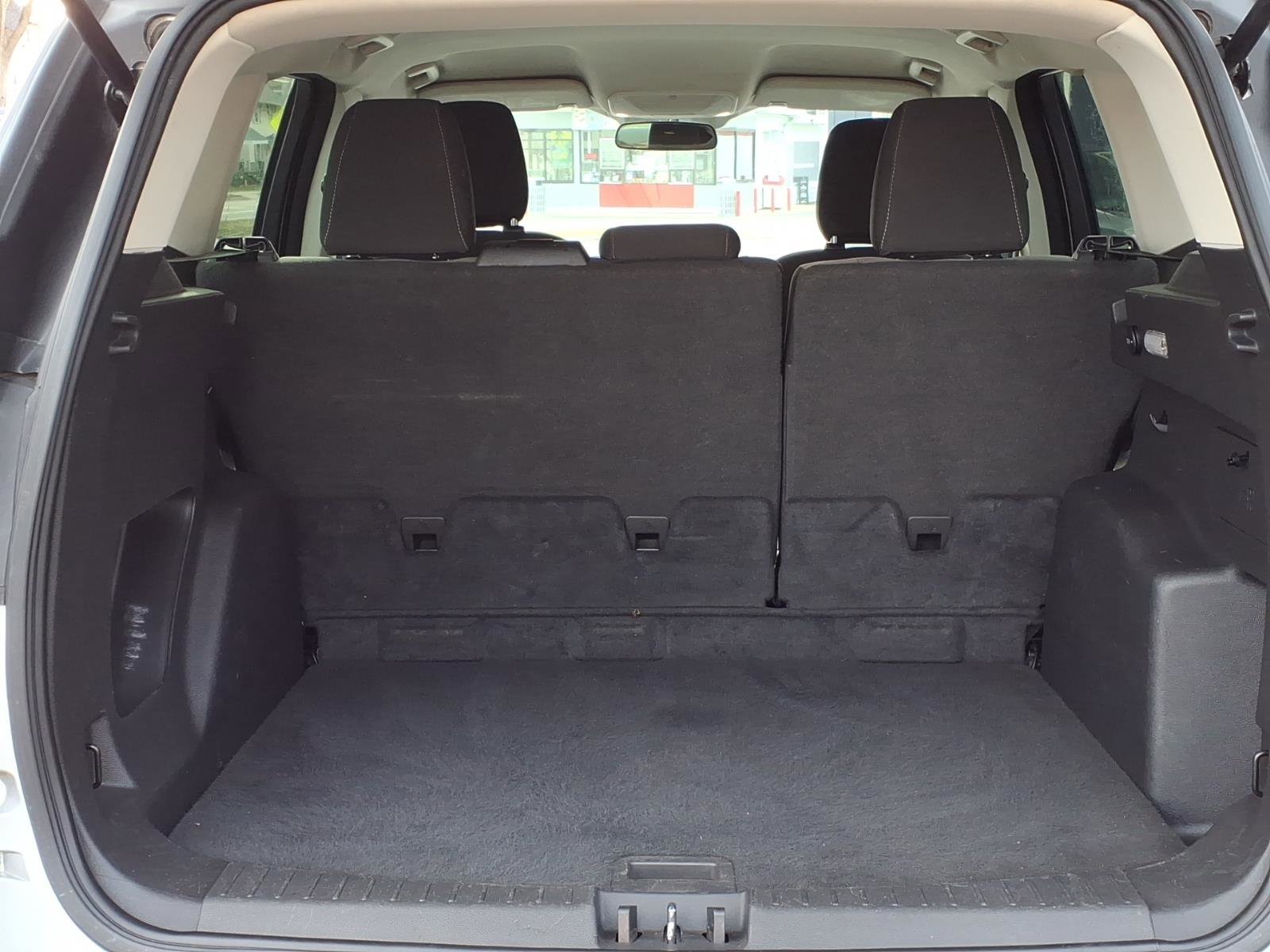 Used 2018 Ford Escape S image 3