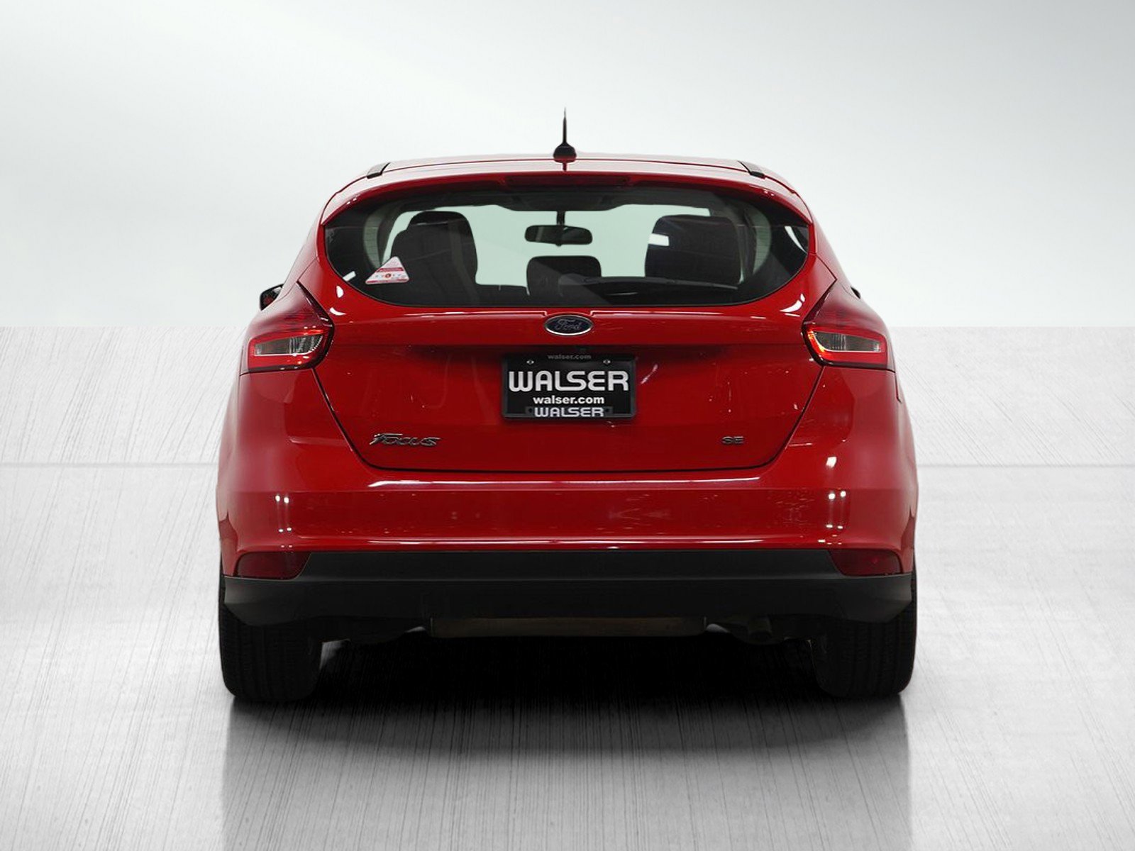 Used 2016 Ford Focus SE image 4