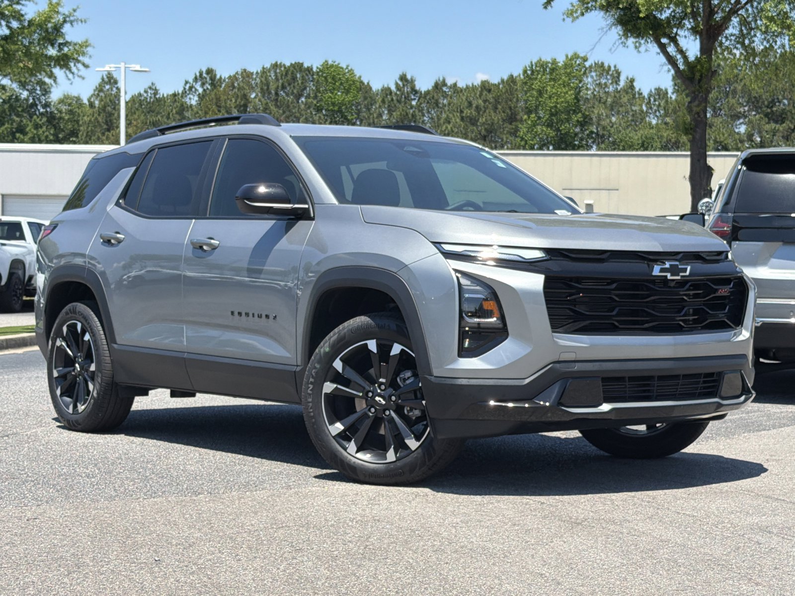 Used 2026 Chevrolet Equinox RS w/ Convenience Package III FWD image 2