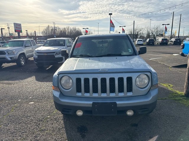 Used 2014 Jeep Patriot Sport image 2