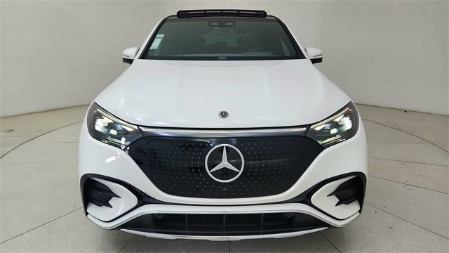 Used 2023 Mercedes-Benz EQE 500 4MATIC SUV w/ Exclusive Trim Package image 13