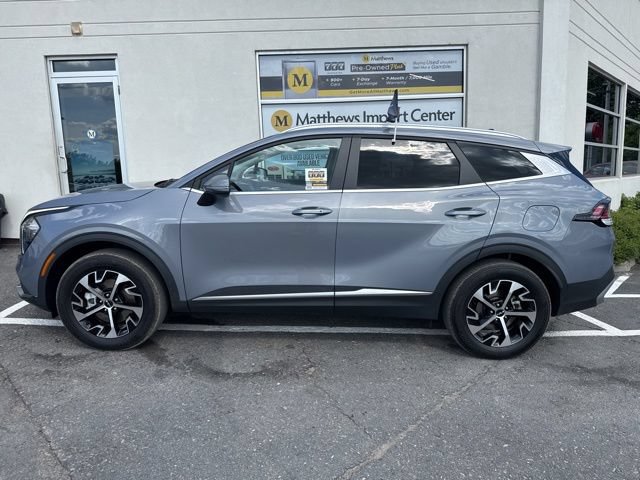 Certified 2023 Kia Sportage EX AWD/4WD image 2