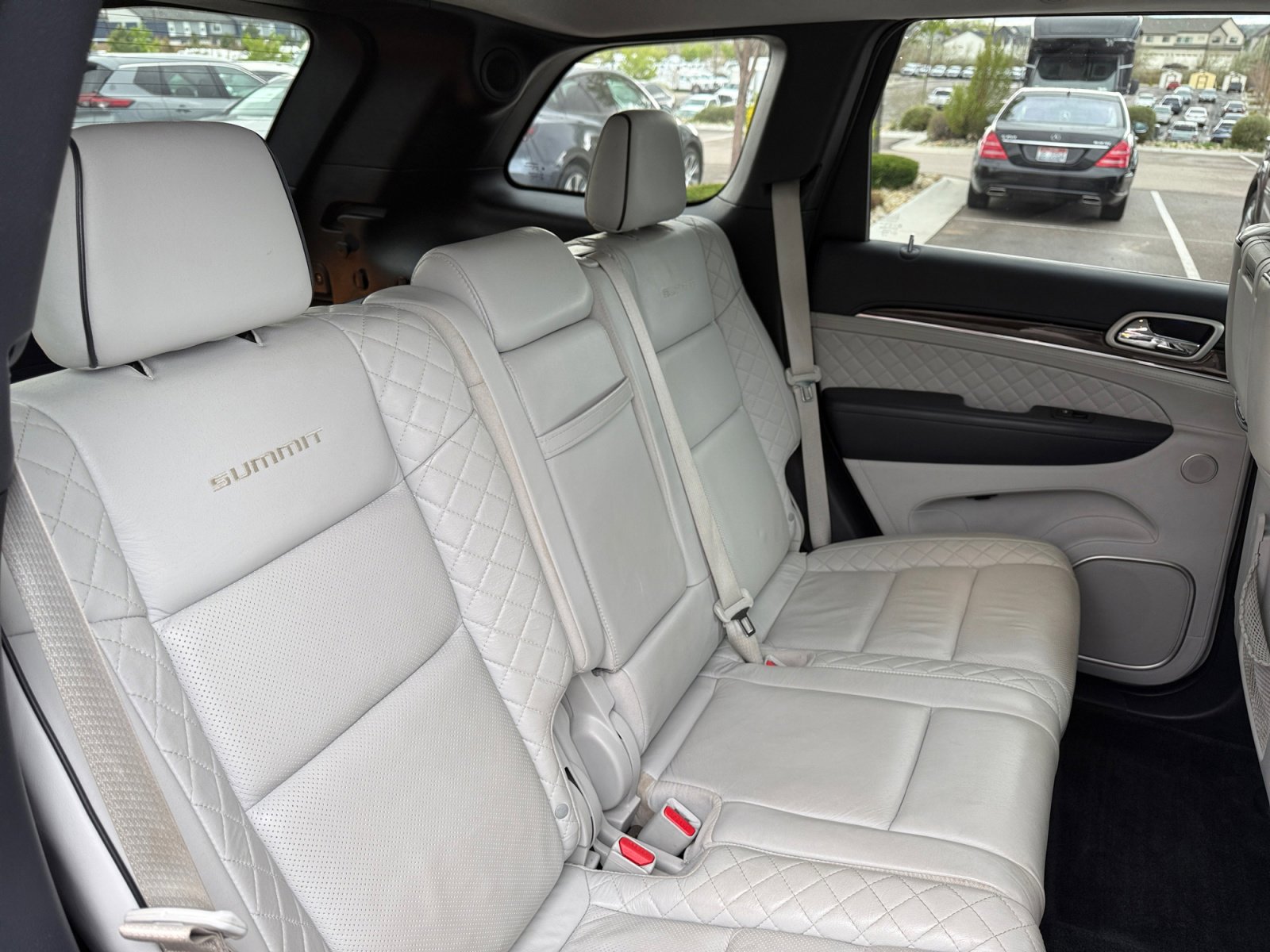 Used 2019 Jeep Grand Cherokee Summit image 23