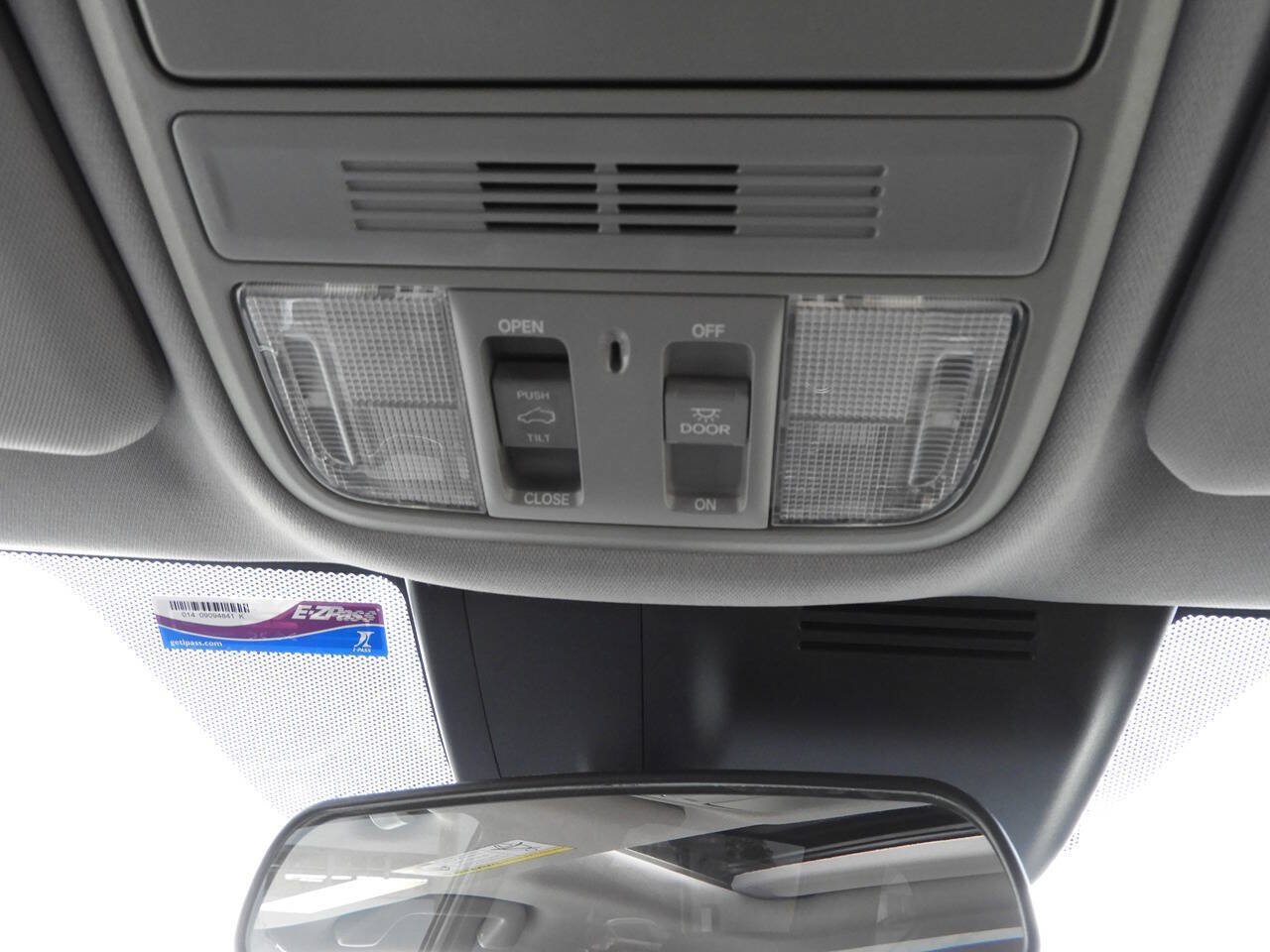 Used 2018 Honda CR-V EX image 45