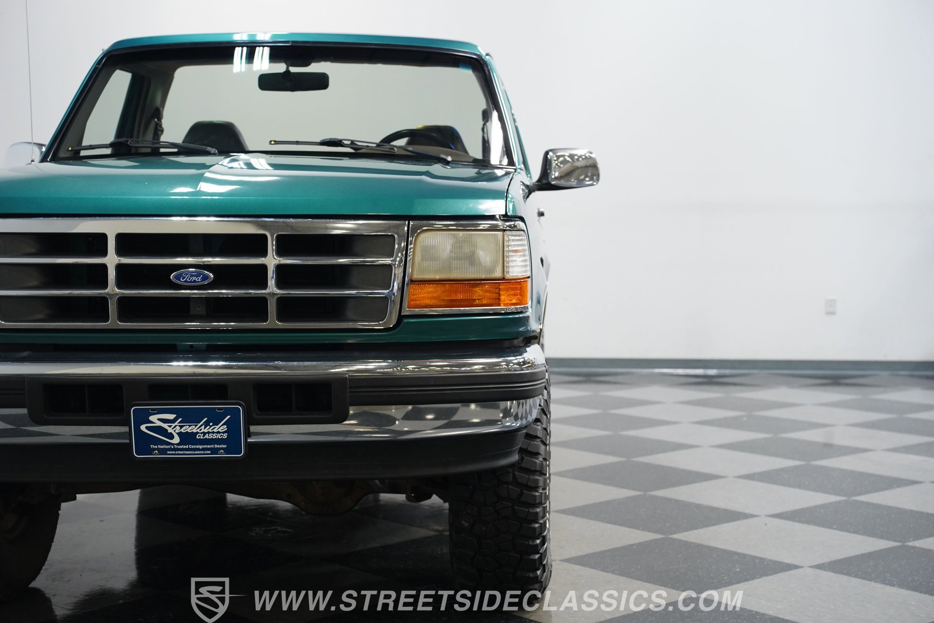 Used 1996 Ford Bronco Eddie Bauer image 19