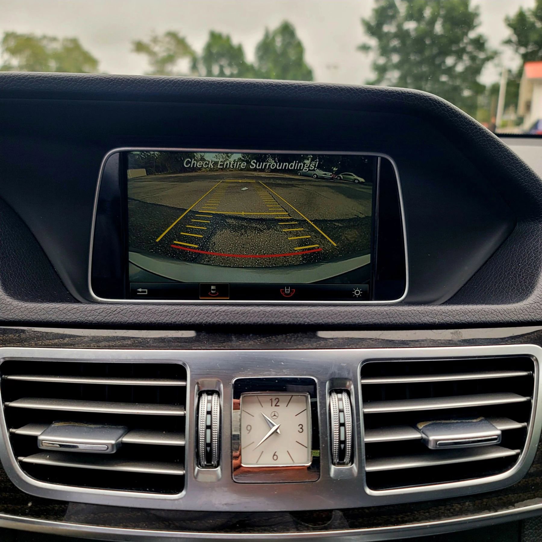 Used 2016 Mercedes-Benz E 350 4MATIC Sedan image 21