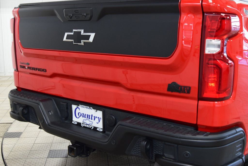 Used 2024 Chevrolet Silverado 1500 ZR2 w/ ZR2 Bison Edition AWD/4WD image 21