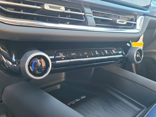 New 2026 Chevrolet Equinox EV LT image 16