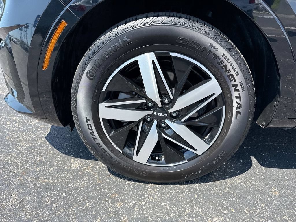 Used 2022 Kia Sorento S w/ Panoramic Sunroof Package FWD image 10