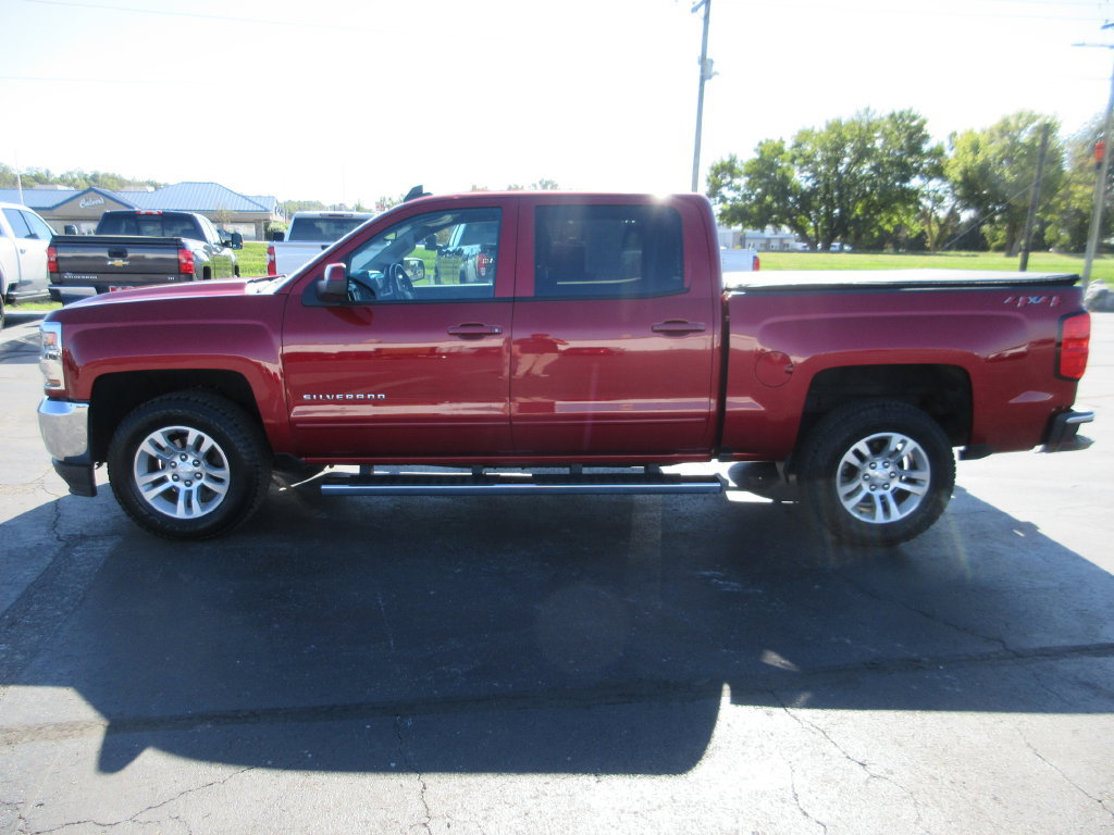 Certified 2018 Chevrolet Silverado 1500 LT w/ All Star Edition AWD/4WD image 11