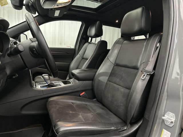 Used 2019 Jeep Grand Cherokee Altitude AWD/4WD image 16
