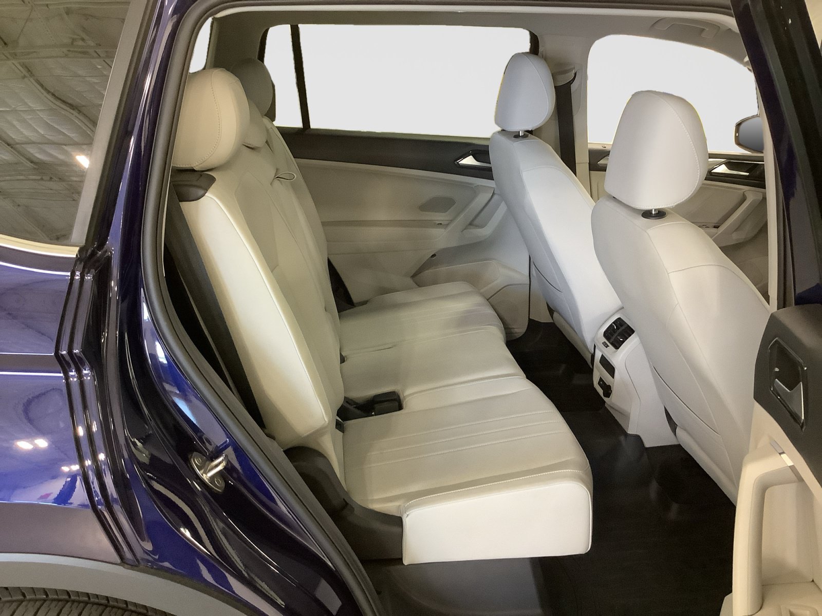 Used 2022 Volkswagen Tiguan SE FWD image 20