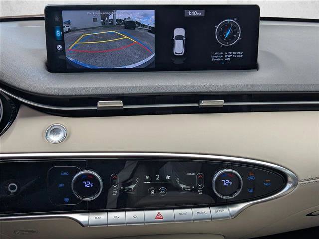 Used 2025 Genesis GV70 2.5T w/ Select Package AWD/4WD image 19