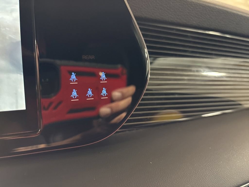 Used 2025 Hyundai Palisade Calligraphy AWD/4WD image 25