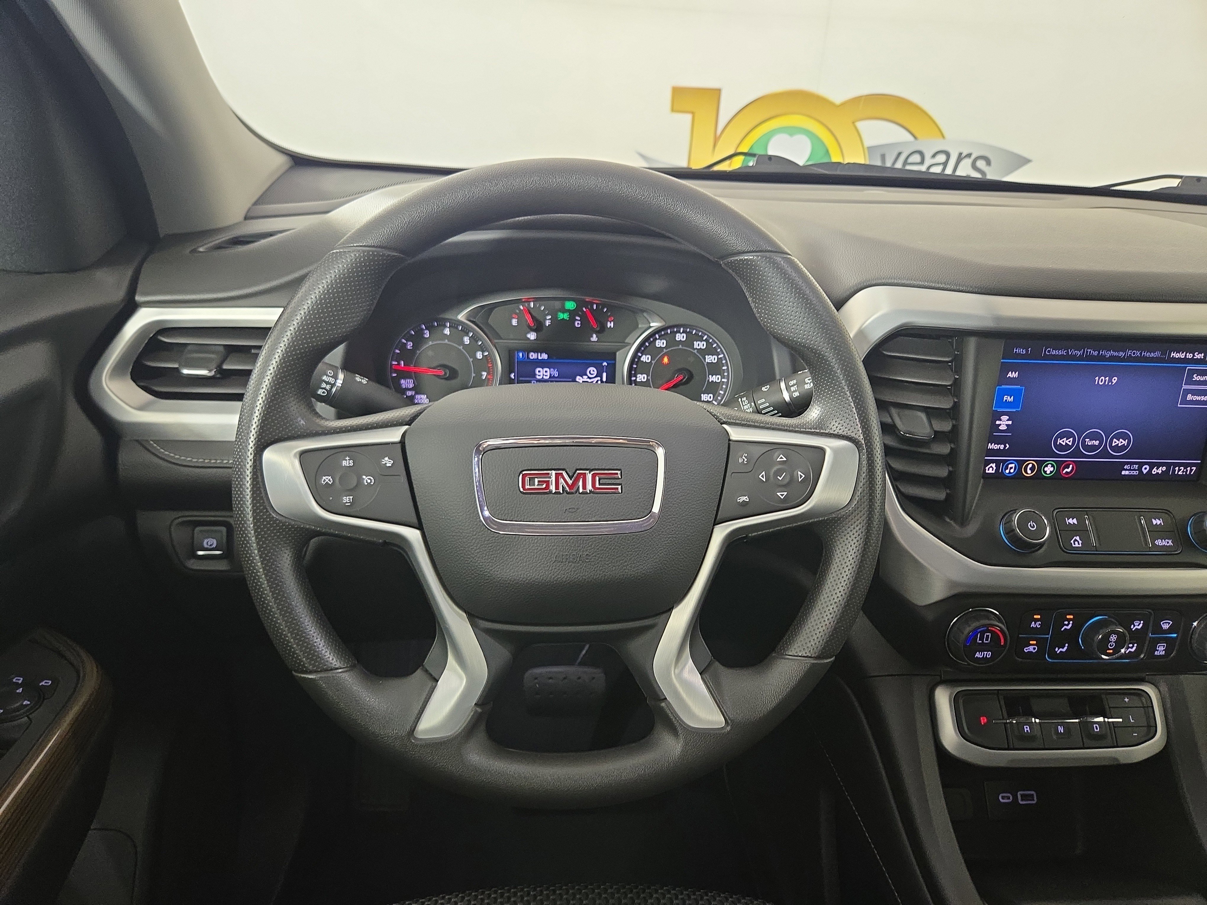 Certified 2023 GMC Acadia SLE w/ Elevation Edition image 15