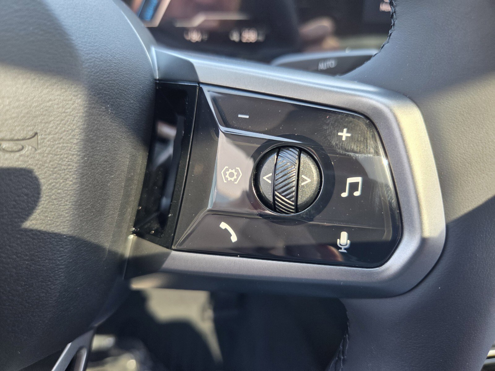 New 2026 BMW i5 eDrive40 w/ M Sport Package image 25