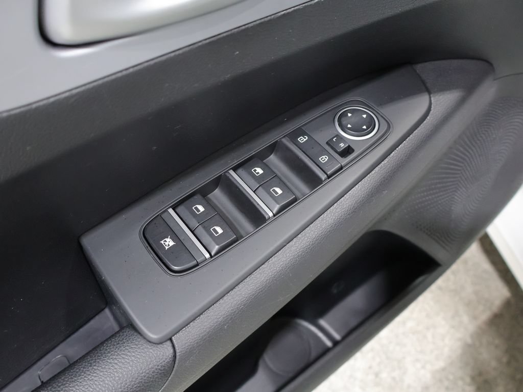Used 2024 Kia Forte LXS FWD image 13