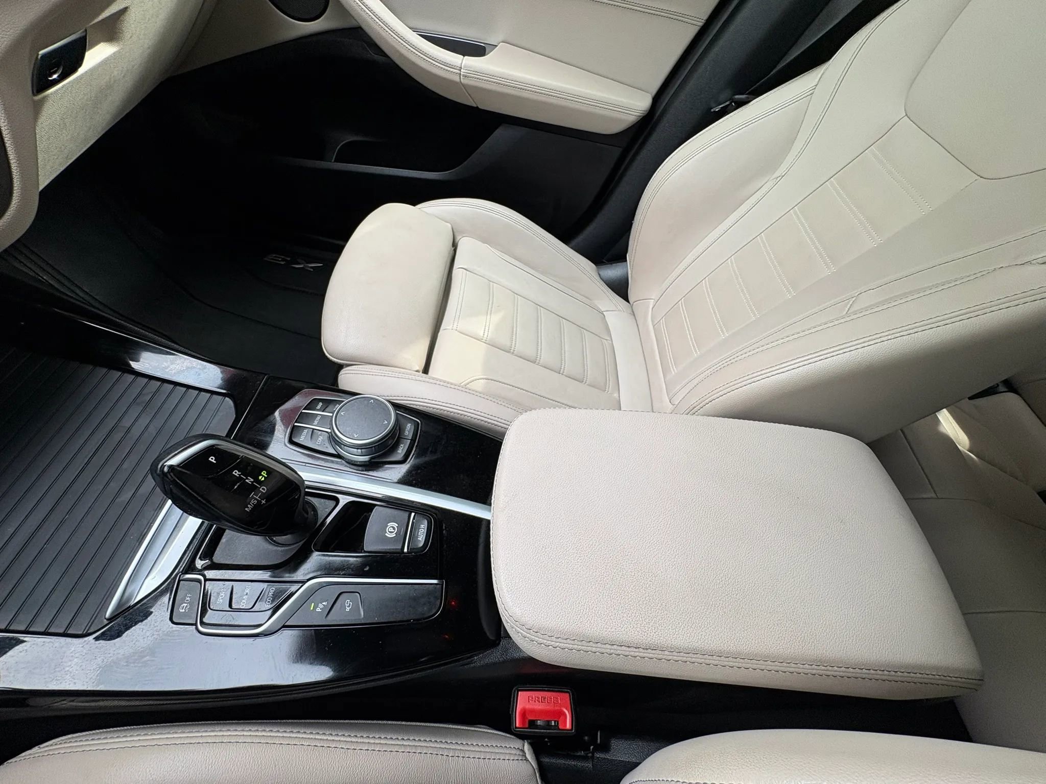 Used 2021 BMW X3 sDrive30i w/ Executive Package RWD image 46