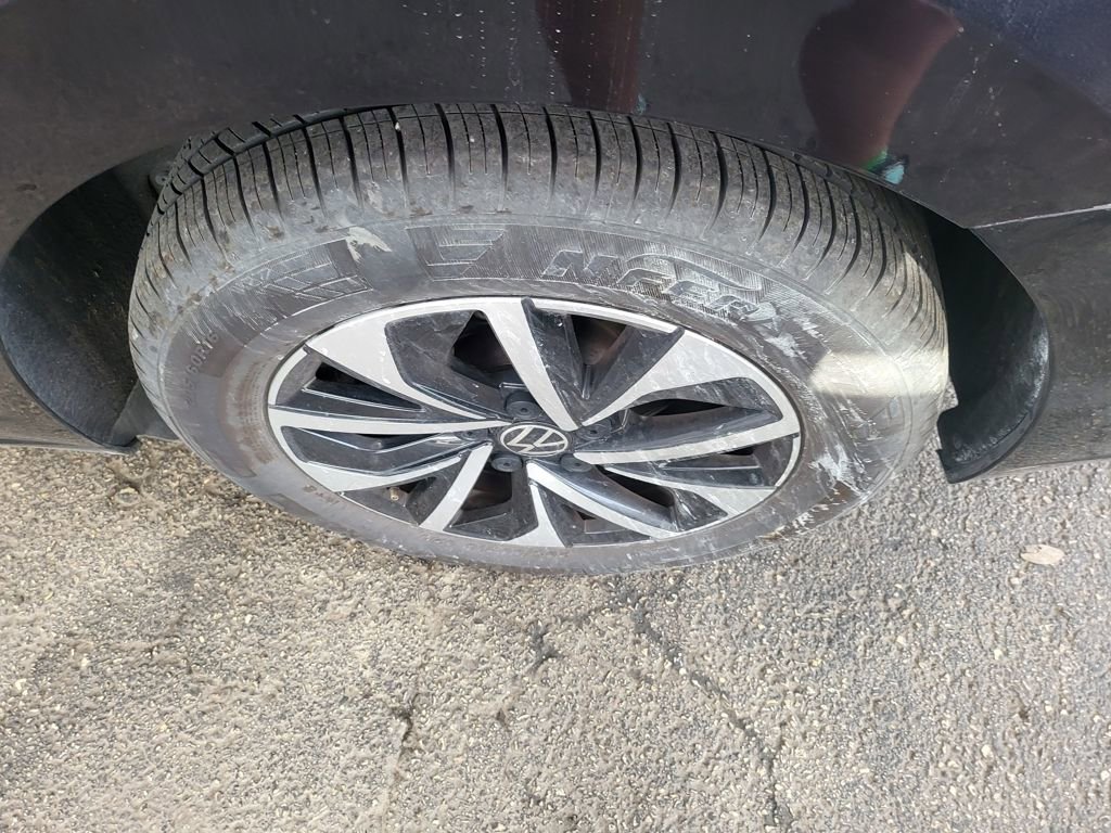 Used 2025 Volkswagen Jetta S image 6