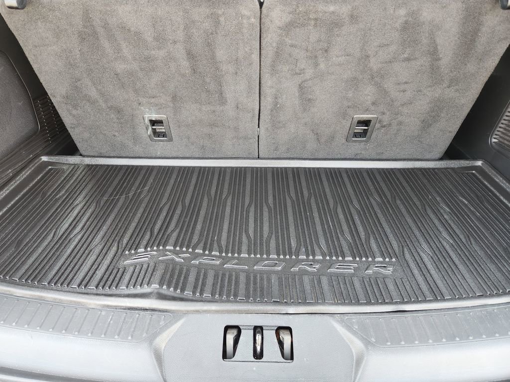 Used 2024 Ford Explorer Limited w/ Limited Technology Package AWD/4WD image 41