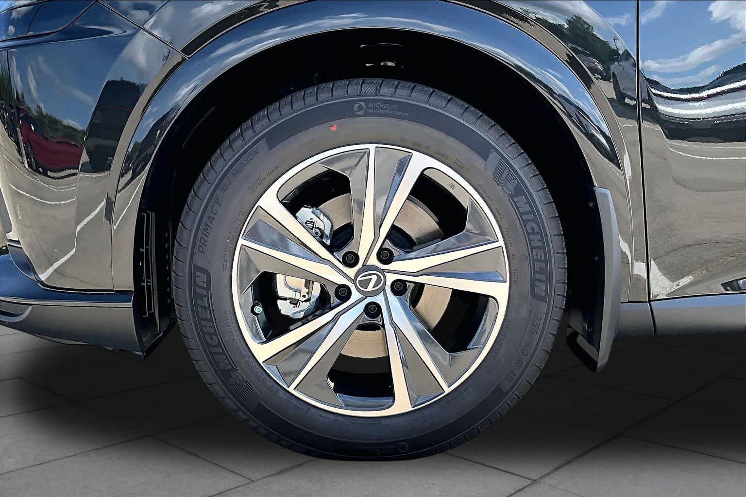 New 2026 Lexus RX 350 Premium w/ Convenience Package FWD image 11