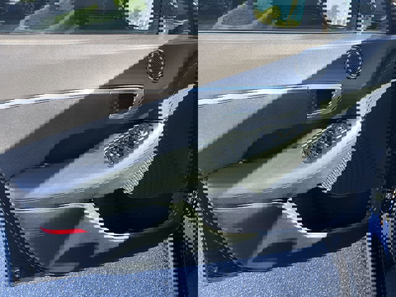 Used 2025 Hyundai Sonata SE image 14