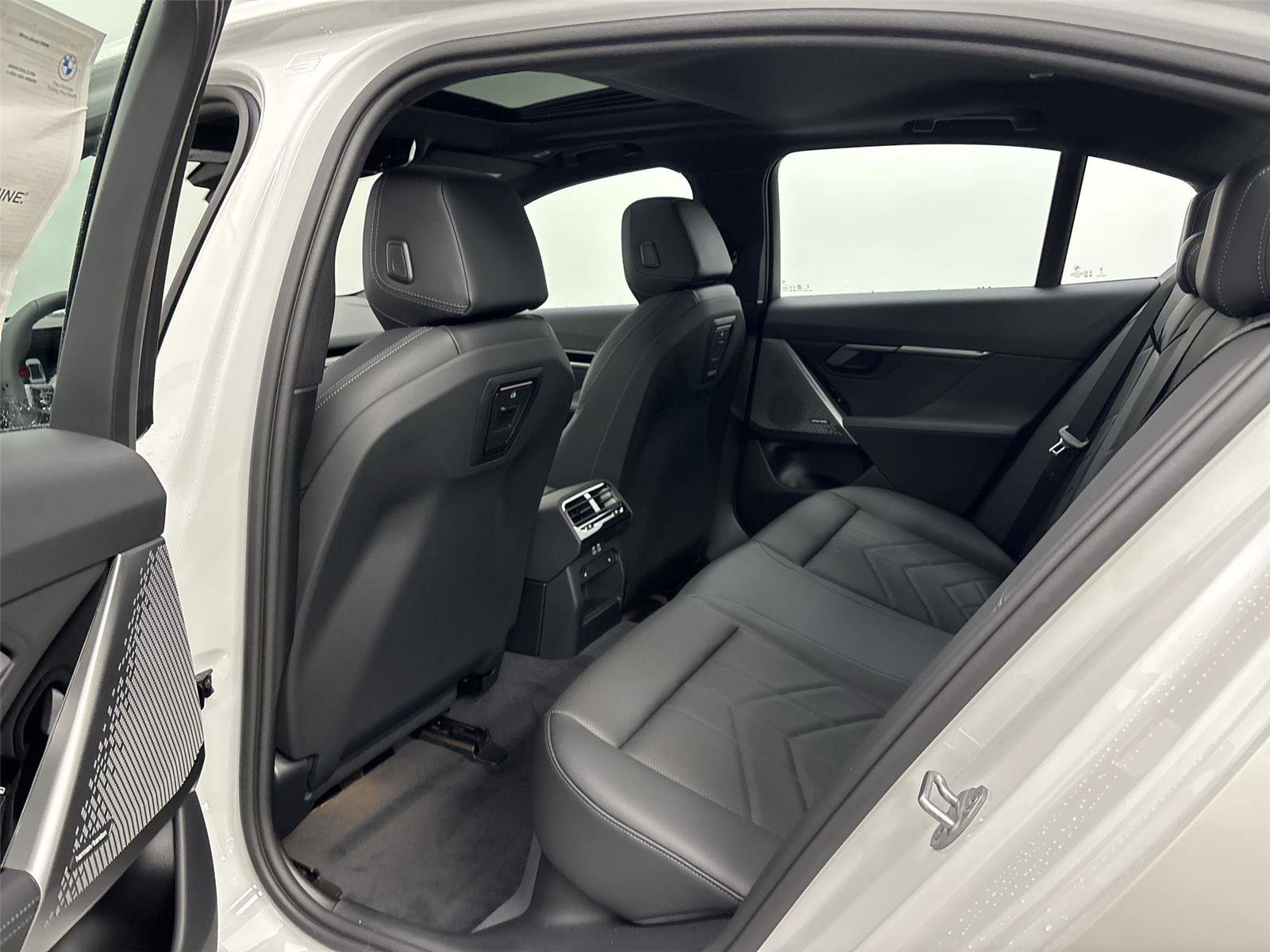 New 2026 BMW 530i xDrive w/ M Sport Package image 29