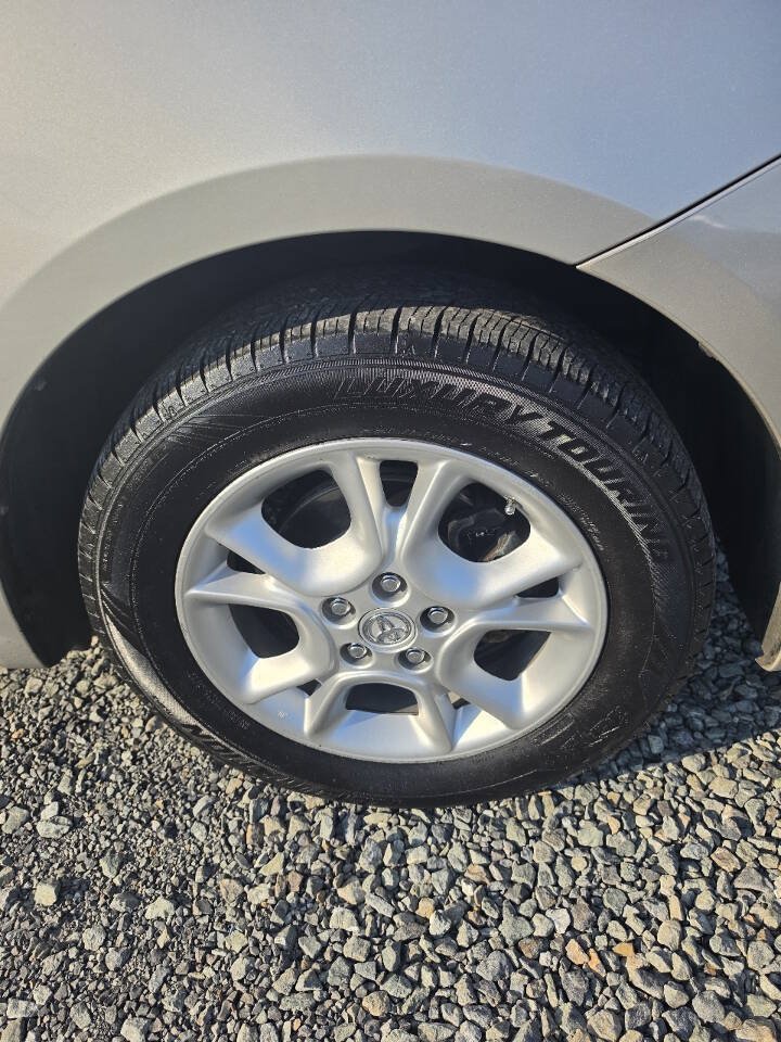Used 2004 Toyota Sienna XLE w/ XLE Pkg 12 FWD image 20