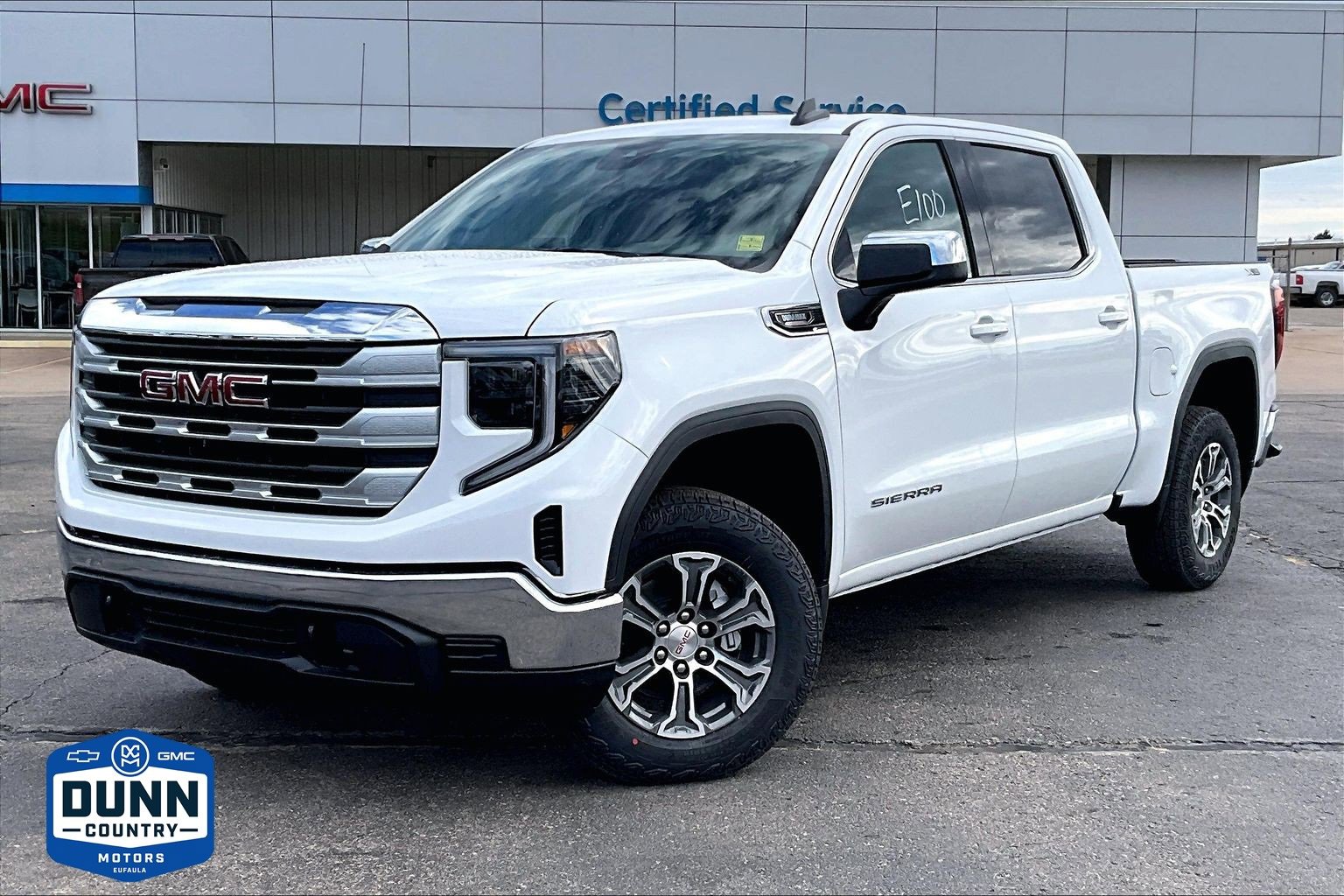 New 2026 GMC Sierra 1500 SLE w/ X31 Off-Road Package