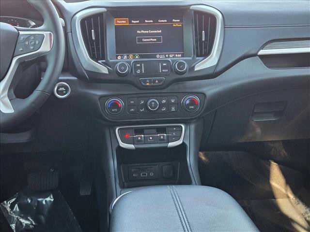 Used 2023 GMC Terrain SLT w/ Infotainment Package II image 14