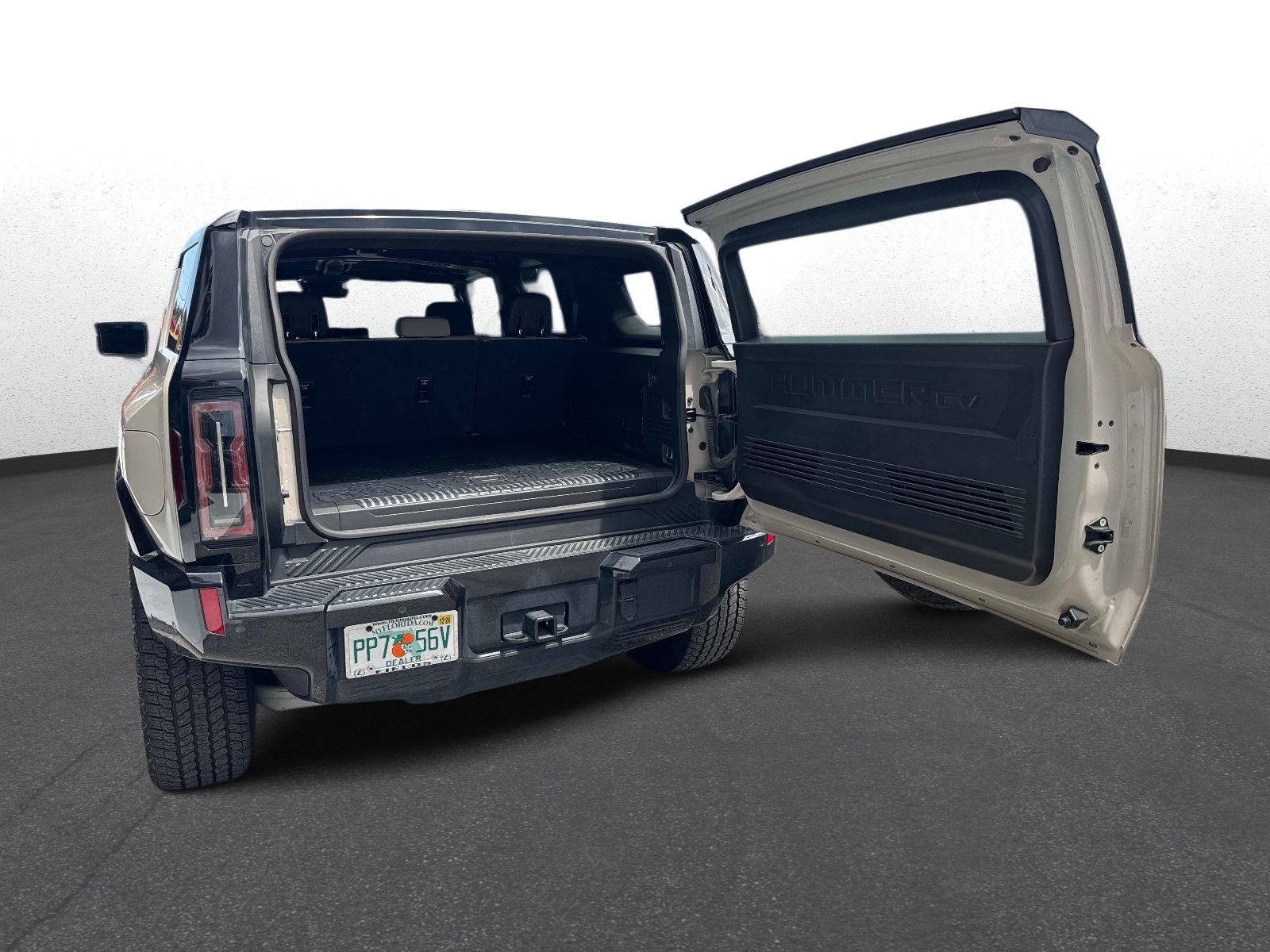 Used 2026 GMC Hummer EV SUV AWD/4WD image 11