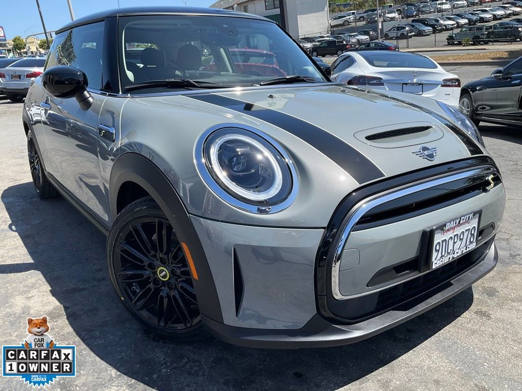 Used 2023 MINI Cooper SE FWD image 1