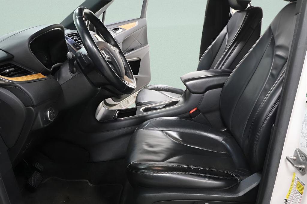 Used 2015 Lincoln MKC AWD w/ Equipment Group 101A Select image 22