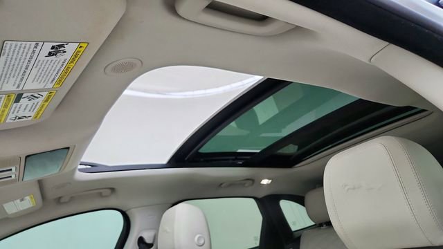 Used 2021 Jaguar F-PACE S image 54