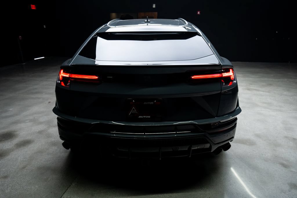 Used 2023 Lamborghini Urus S AWD/4WD image 20