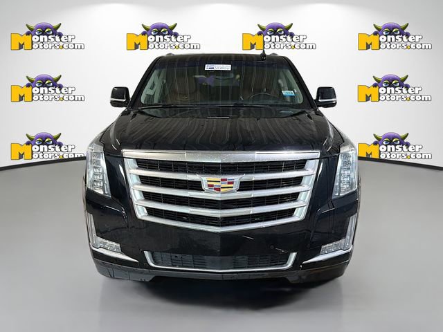 Used 2017 Cadillac Escalade Premium Luxury image 2