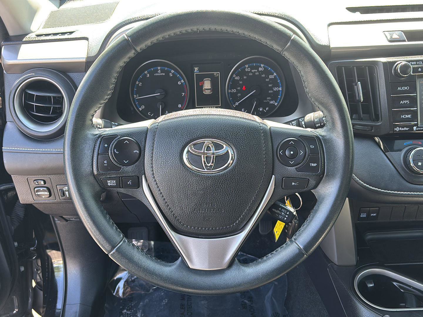 Used 2017 Toyota RAV4 XLE w/ Plus Special Value Package AWD/4WD image 25
