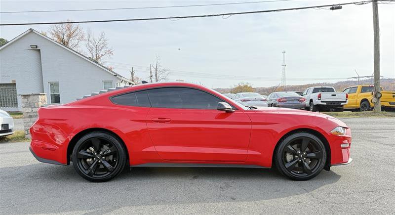 Used 2022 Ford Mustang Premium w/ Equipment Group 201A image 6
