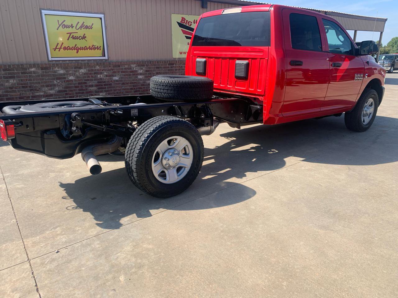 Used 2014 RAM 3500 Tradesman image 2