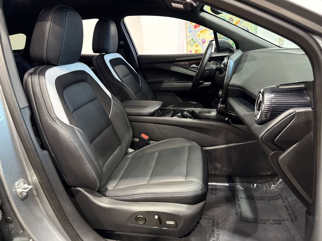 Used 2024 Chevrolet Blazer EV LT AWD/4WD image 79