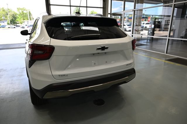 New 2026 Chevrolet Trax ACTIV w/ Driver Confidence Package FWD image 6
