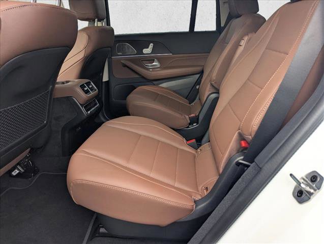 New 2026 Mercedes-Benz GLS 450 4MATIC image 14