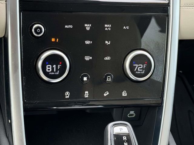 Used 2021 Land Rover Discovery Sport SE image 17