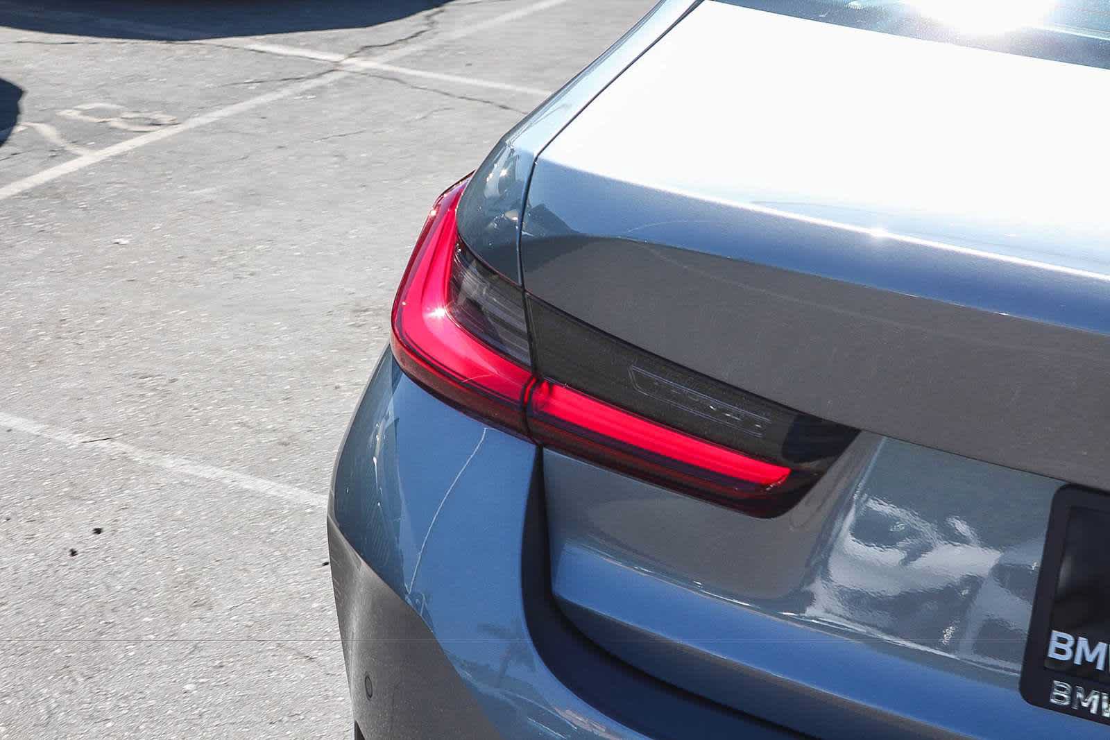 New 2026 BMW 330i Sedan w/ Convenience Package RWD image 7